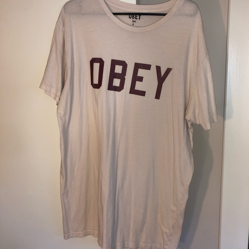 Obey T-shirt
